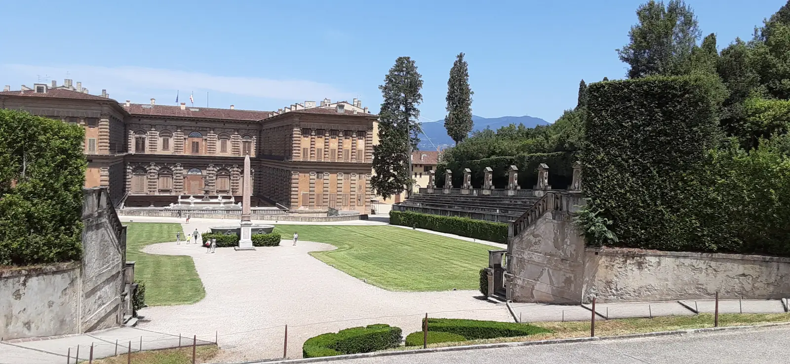 Sculptures and avenues in the Boboli Gardens